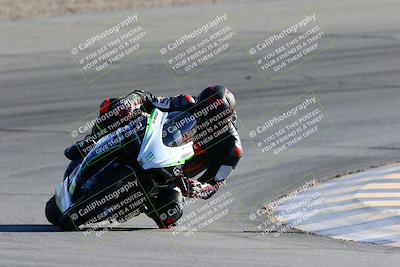 media/Jan-08-2022-SoCal Trackdays (Sat) [[1ec2777125]]/Turn 10 (2pm)/